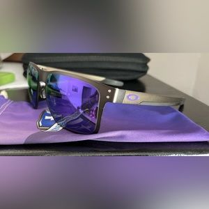 Oakley Holbrook Metal infinite hero sunglasses